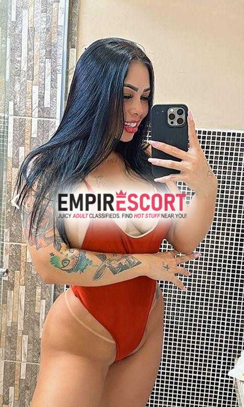 morenatatuada e siliconada 🔥