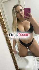 loira liberal corpo natural bunda grande