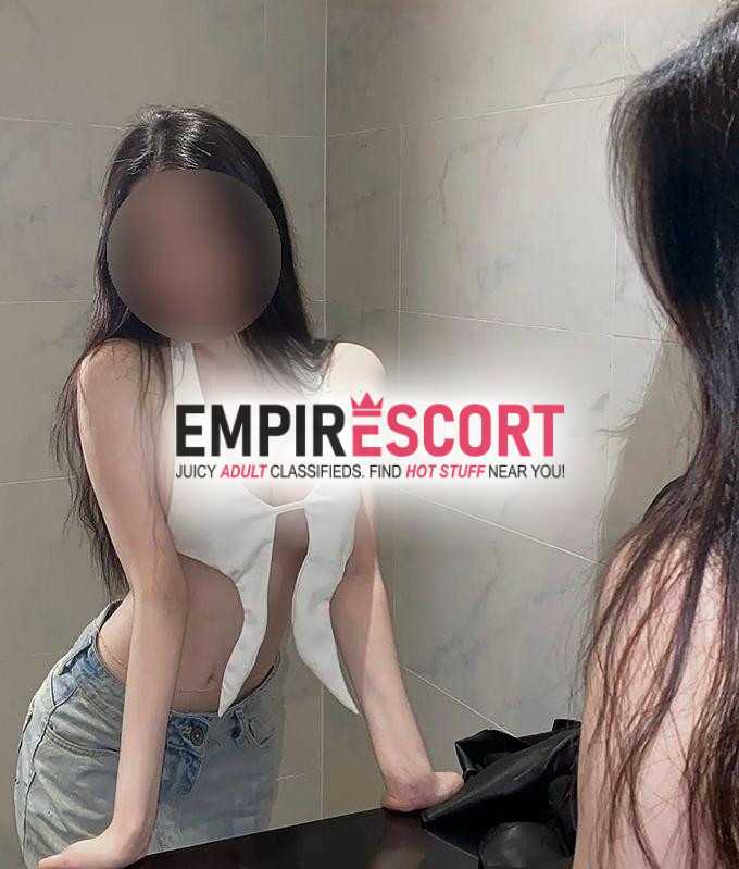sou japinha magra com corpo lindo minha pepekinha é bem apertada e adoro dar meu cuzinho . estou disponível para te atender ✅❤️