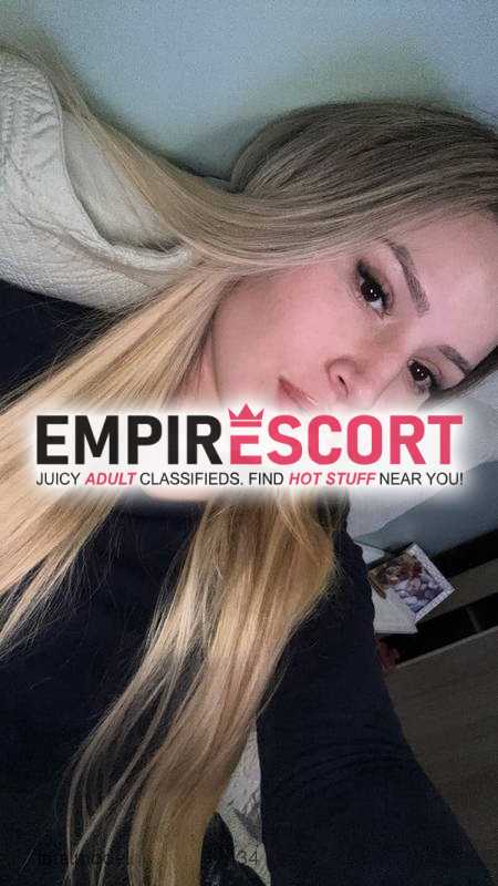 aventureira esportista feliz