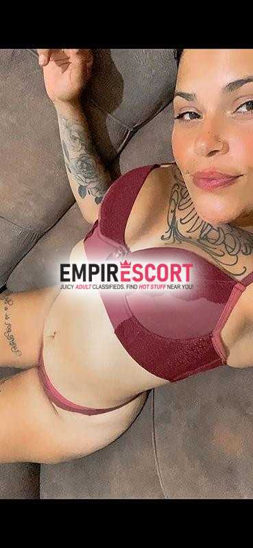 olá amores me chamo samara sou acompanhante safadinha estilo namoradinha realizo fetiches anal oral e vaginal 🌹😍
