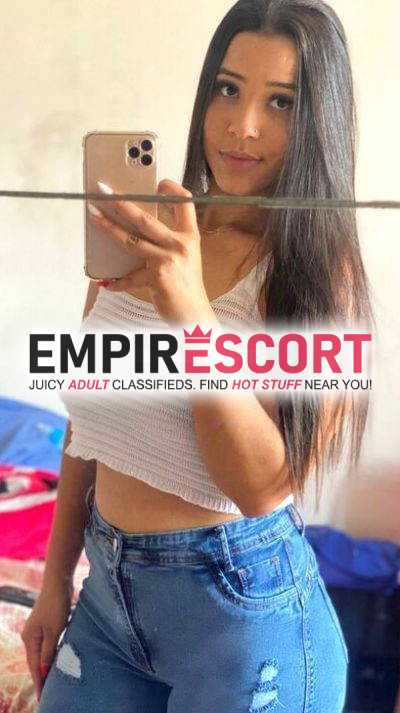 clarissa ninfetinha completa que deixa finalizar na boca e engole.