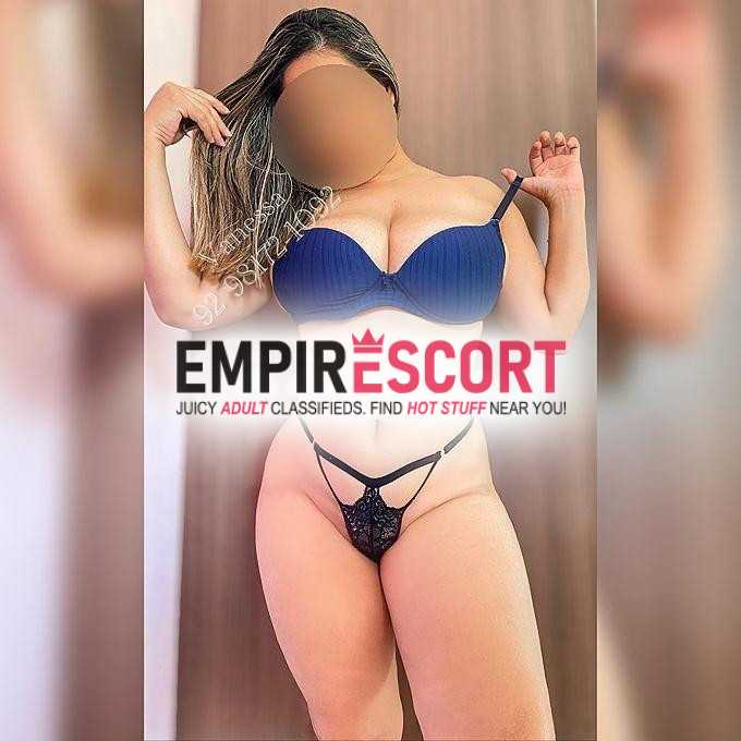massagista branquinha com atendimento especial vem se perder nas minhas curvas amor