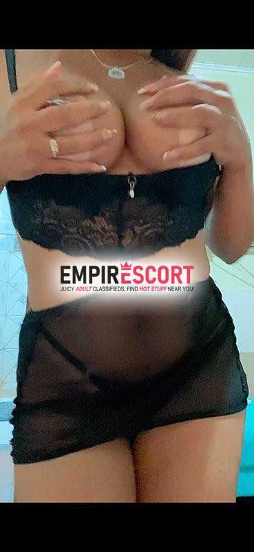 olá meus amores pra quem já me conhece estou de volta cidade é pra quem não me conhece vem se deliciar de uma paraense bem gostosa e sem frescura