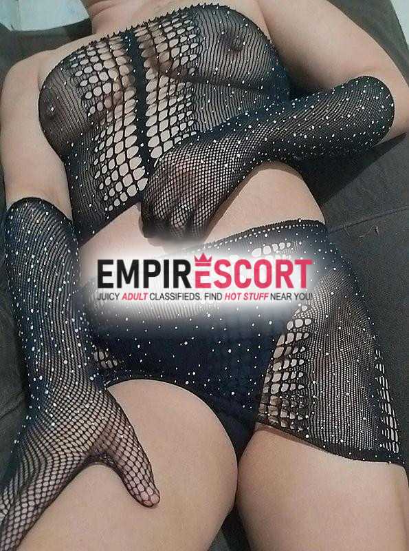 biazinha magrinha com anal oral sem e local particular