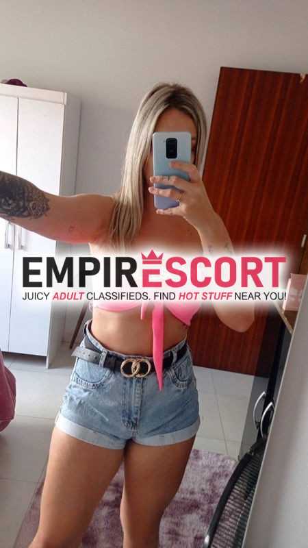 loira tatuada prazer garantido