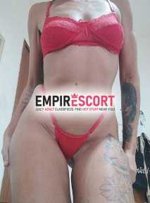 olá amor sou uma morena estilo namoradinha bonequinha difícil de tu esquecer minha mamada vai se apaixonar espera o seu contato vem experimentar m