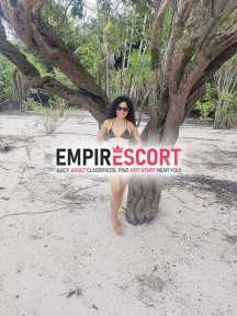 josy morena cacheada novata na cidade local