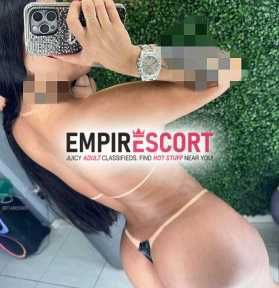 isadora sedutora safadinha e bem quente na cama