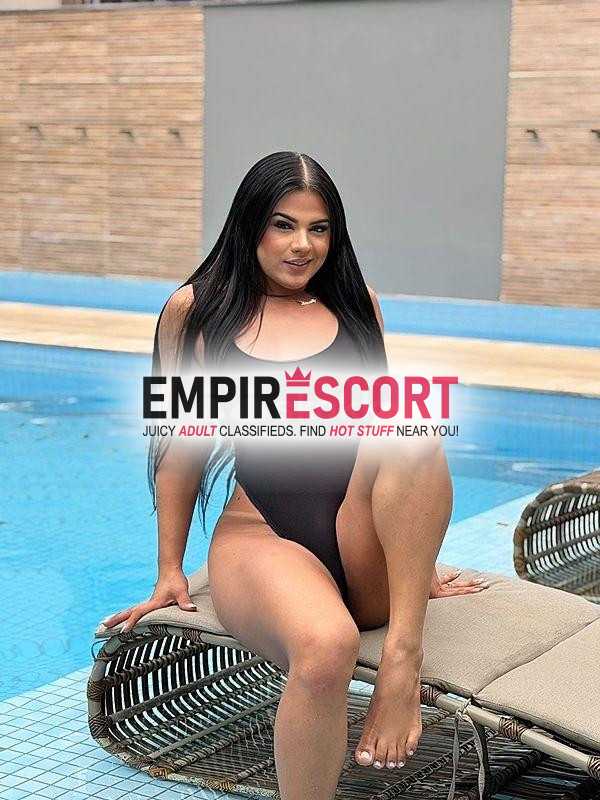 olá amores sou uma menina trans novinha com local climatizado garagem venham goza gostoso 🤤