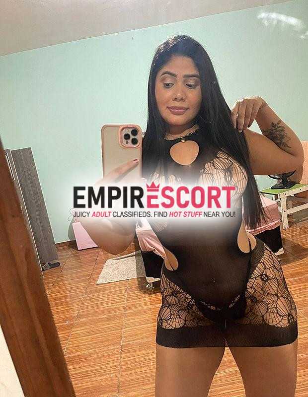 morena cavalona rapidinha oitenta 
poucos dias