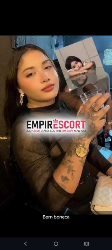morena tatuada e gostosa
