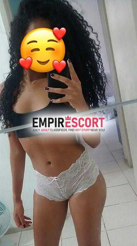 oi meu anjo sou uma linda morena de cabelos curto cintura fina e oral molhadinho e gostaria de te conhecer 🥰