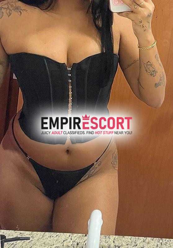 gabi olá meu bem sou bonita. sempre deixo o cliente vontade faço estilo namoradinha. faço oral bem molhadinho tenho local e tbm atendo em hotel e