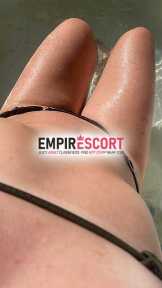 coroa casada e discreta