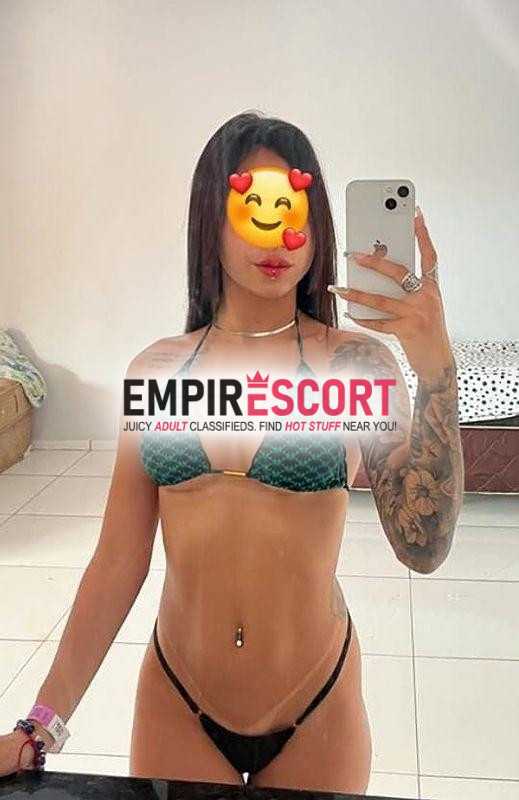 sua namoradinha sapeka.😋