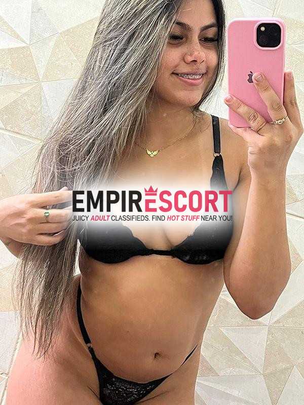 🔥🔥 novatinha disponível com local 🔥 pela primeira vez no site