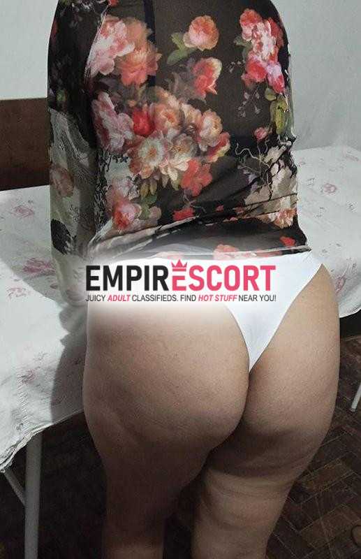 uma acompanhante experiente no que faz
