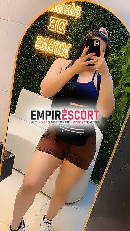 1️⃣0️⃣0️⃣ ✅rapidinha com local sua branquinha disponÍvel 1️⃣5️⃣0️⃣ ✅atendimento completinho 
anal vaginal e um oral babadinho e muitos bjs