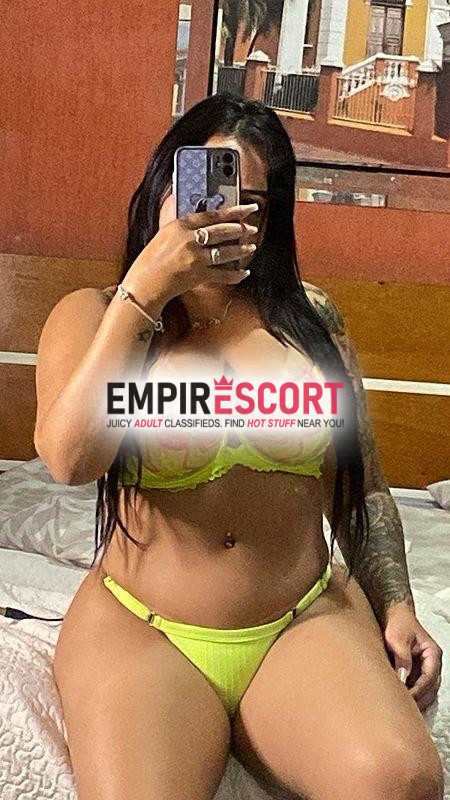 bruninha cavala viciada em sexo anal😈🔥amo dar o
cuzinho e chupar um pinto🤤🤤