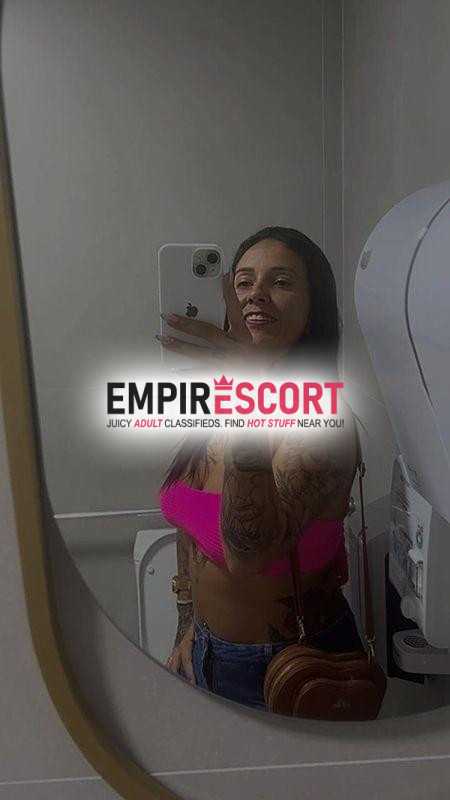 camila gata tatuada . local discreto e climatizado 🏝️😻