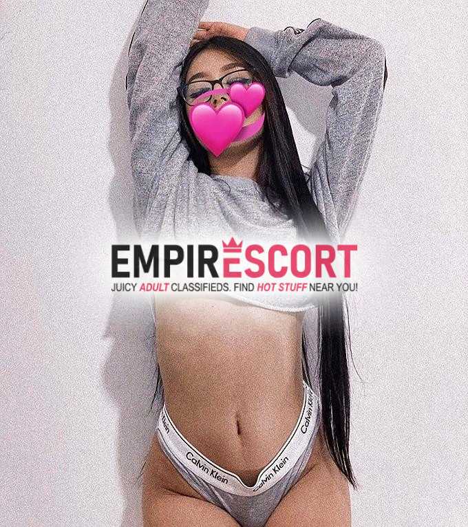 uma belíssima japinha estilo namoradinha uma morena de alto nível com local