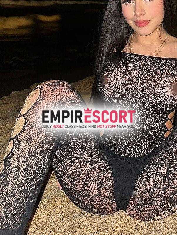 lua novinha miss beleza com local acompanhante massagista