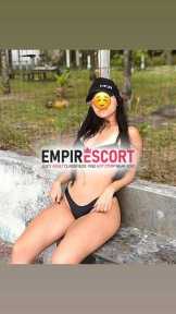 novinha bem sapequinha do bumbum grandão adoro ser mamada e mamo bem gostosinho sem capa