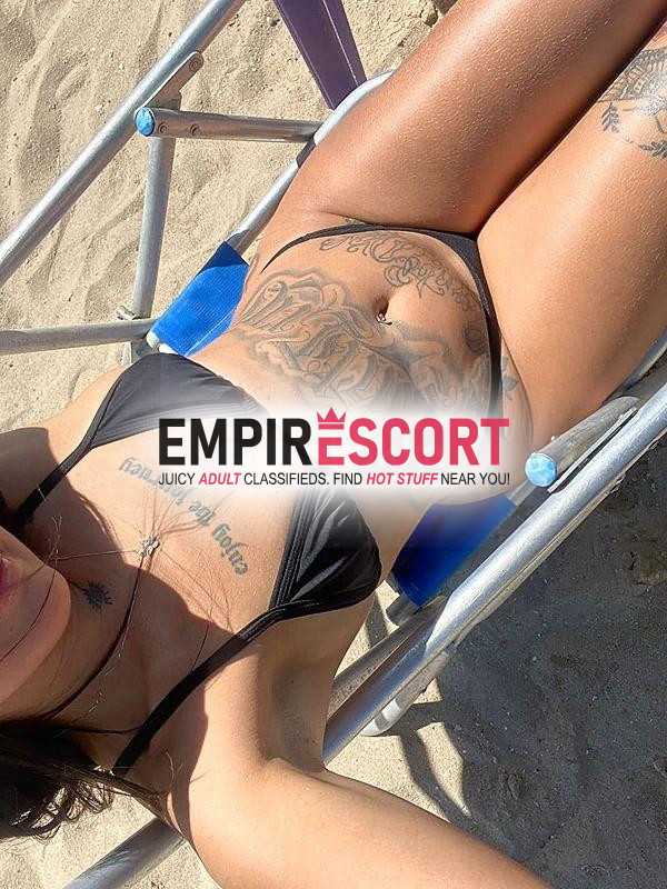 morena tatuadafalsa magrarosto juvenil