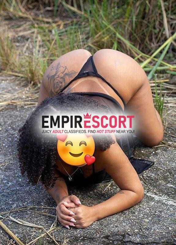 🔥🔥baixinha do rabão estilo namoradinha 🔥🔥 
com local faço rapidinha