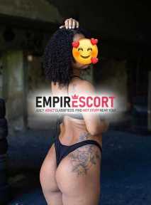 🔥🔥baixinha do rabão estilo namoradinha 🔥🔥 
com local faço rapidinha