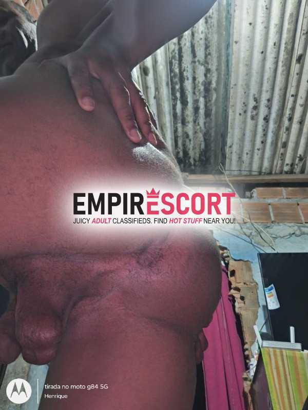 procuro homens e rapazes maduros