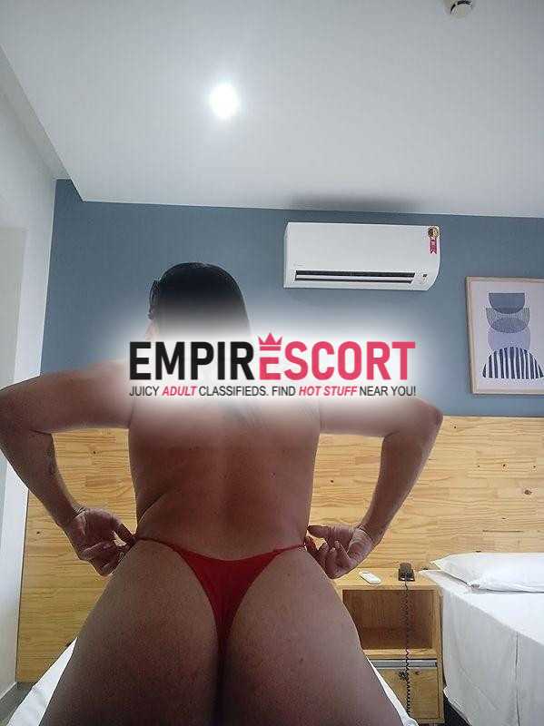 olá amores estou de volta prazer me chamo monik tenho 26 sou passiva e ativa muito educada local bem discreto com conforto pra lê atender não faço esc