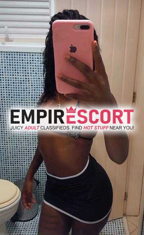 💋haitiana querendo dar o cuzinho boquete até vc gozar na minha boca 💋🌶️