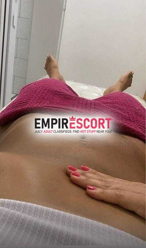 técnicas em massagem corporalrelaxante e peniana. sexy quente e com bastante prazer. massagem babada na bokinha.