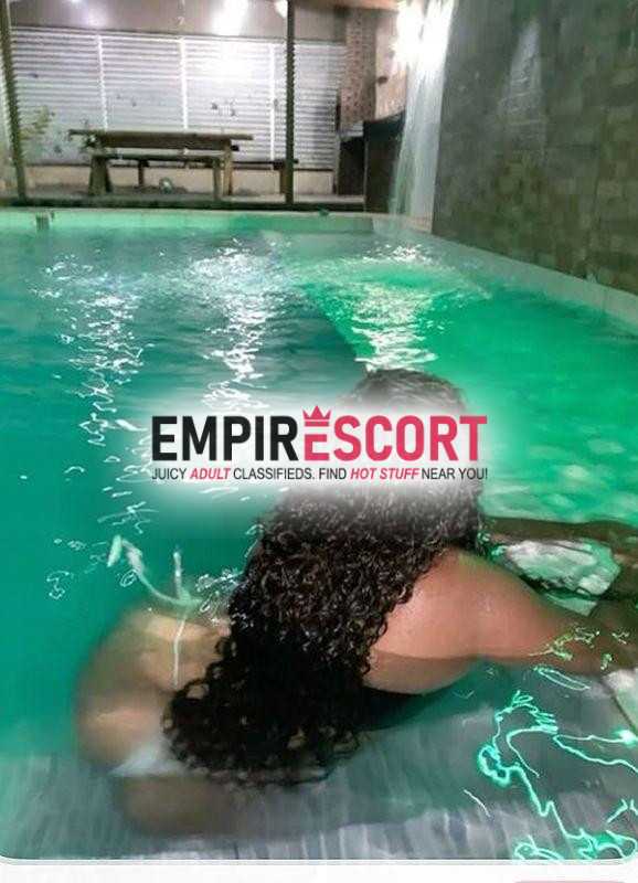 bombom morena cacheada 💋 que tal vir agora 