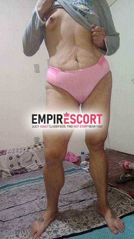 lika morena clara 180 87kg buceta gulosa e gostosa 42 anossexo oral 80
sexo sem anal 100
sexo completo 150
com local 200 
motel 150
par