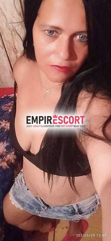 juh morena jambo doce 🍓 ardente como 🌶️ sou acompanhante nova vou ficar uns 15 dias aqui na cidade