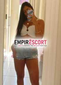 morena linda toda natural e adoro fazer anal
