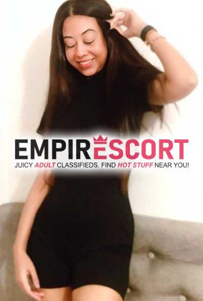 zoe acompanhante ninfeta e universitária young scort