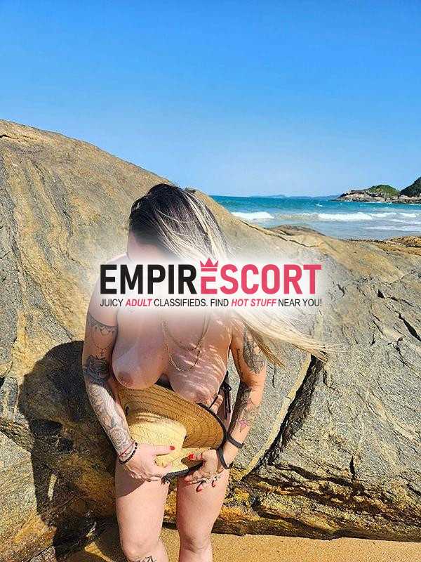 loira gaúcha siliconada tatuada safada.💦😈
