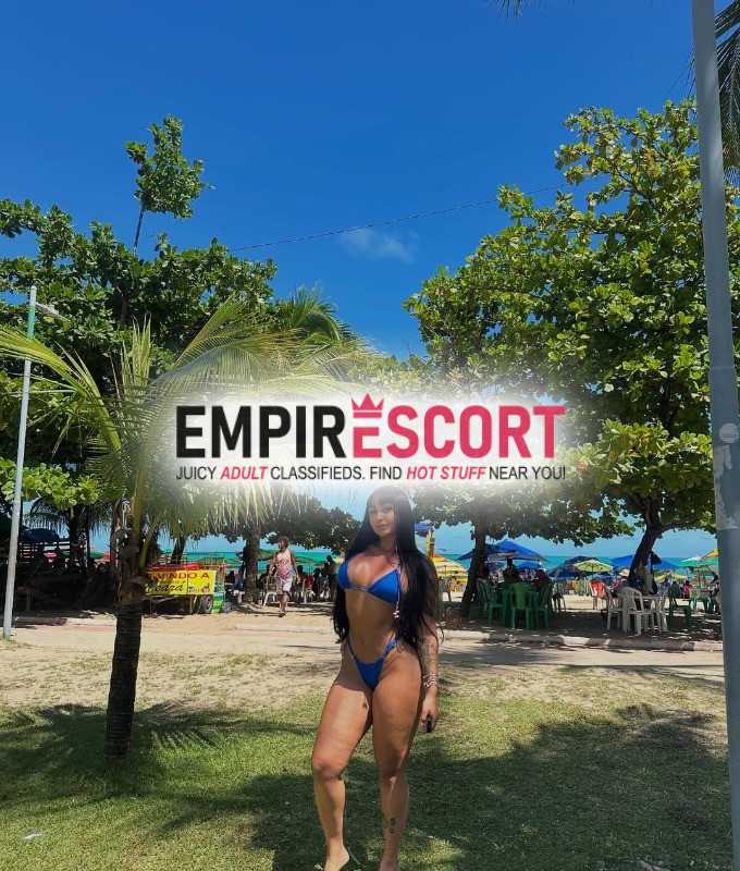 thais profissional do sexo