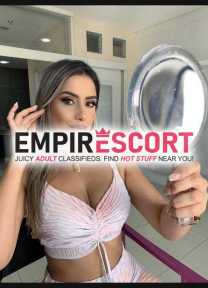 oiii amores sou uma novinha e estou pronta pra te levar loucuras… vem sentir prazer comigo