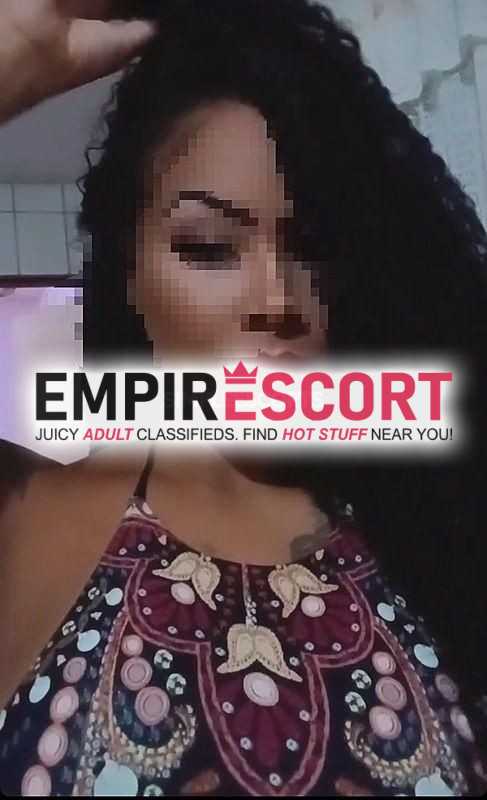 peróla negra uma égua dessa🔥negra atraente disponível agora👅inteira 😈