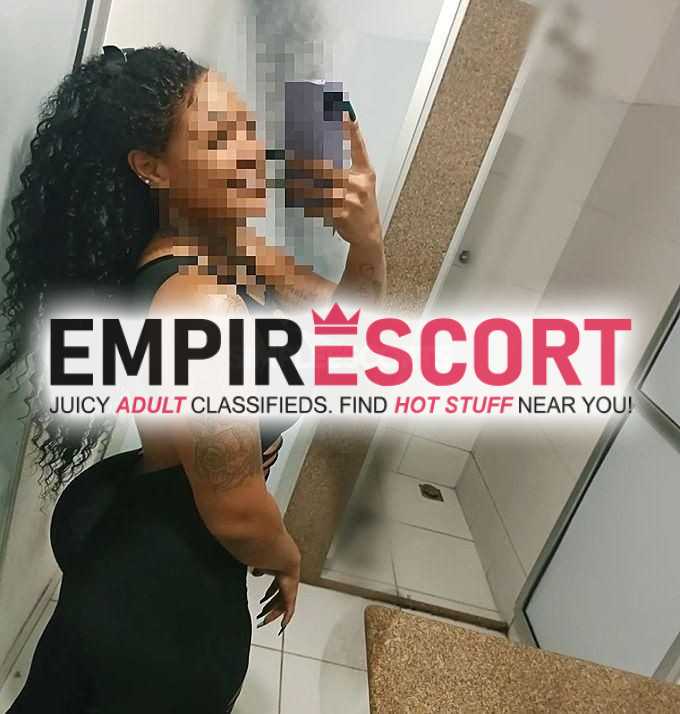 peróla negra uma égua dessa🔥negra atraente disponível agora👅inteira 😈