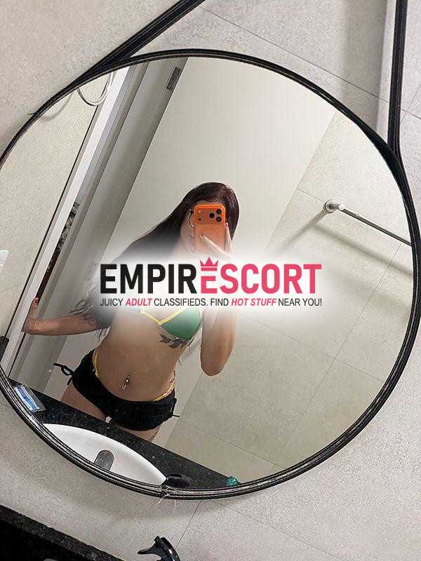 magra siliconada estilo namorada