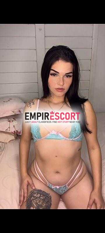 toda natural corpo sexy com carinha de anjo.