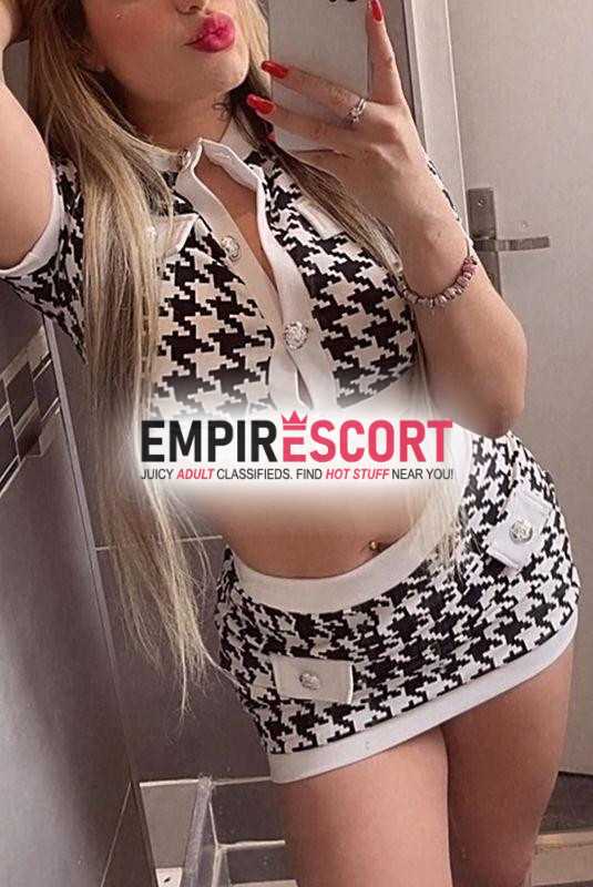 fernanda  acabei de chegar rainha do anal apertado venha prender seu cacete na minha bundinha adoro rebolar no torno uma hora cm duas finali
