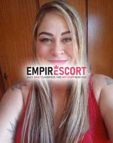 vem aproveitar o momento com massagens e toque com uma loirinha gostosa
