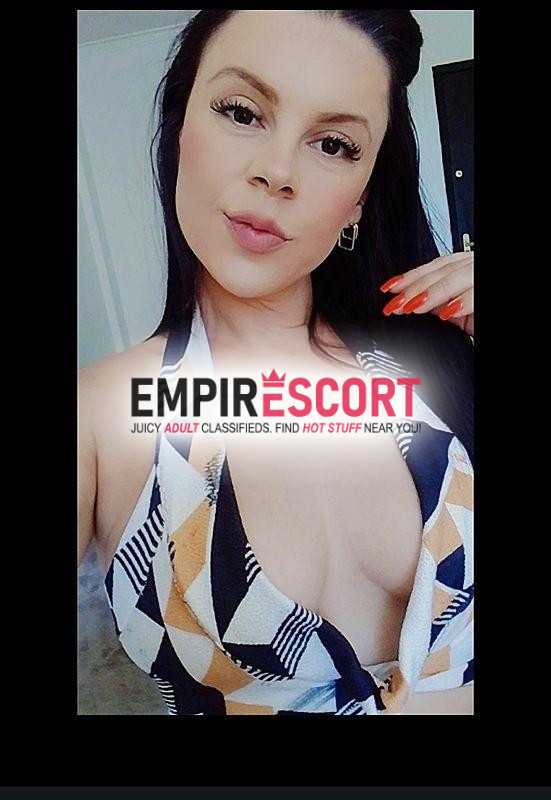 acompanhante com local
